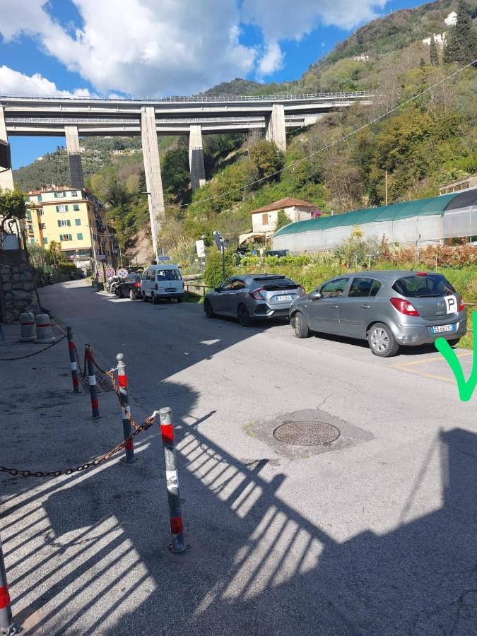Camera Privata Nell'Appartamento In Zona Residenziale Con 2 Piscine Рапалло Екстер'єр фото